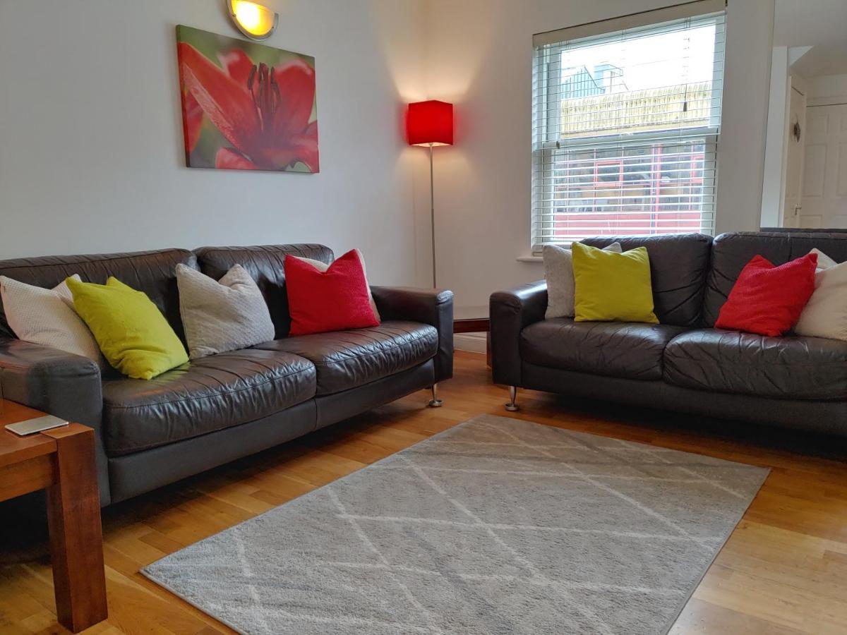 The Bath House Apartments - Free 1St Breakfast - Free Parking Esterno foto