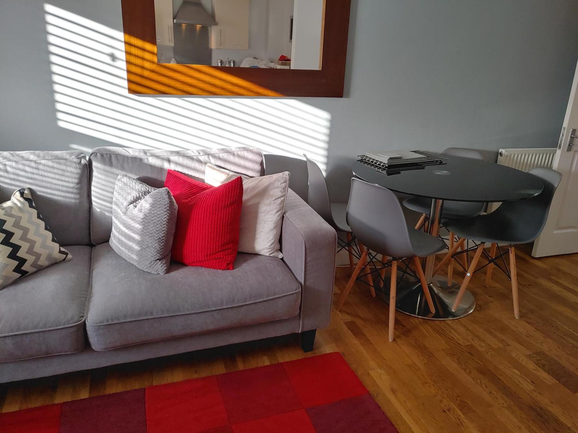 The Bath House Apartments - Free 1St Breakfast - Free Parking Esterno foto