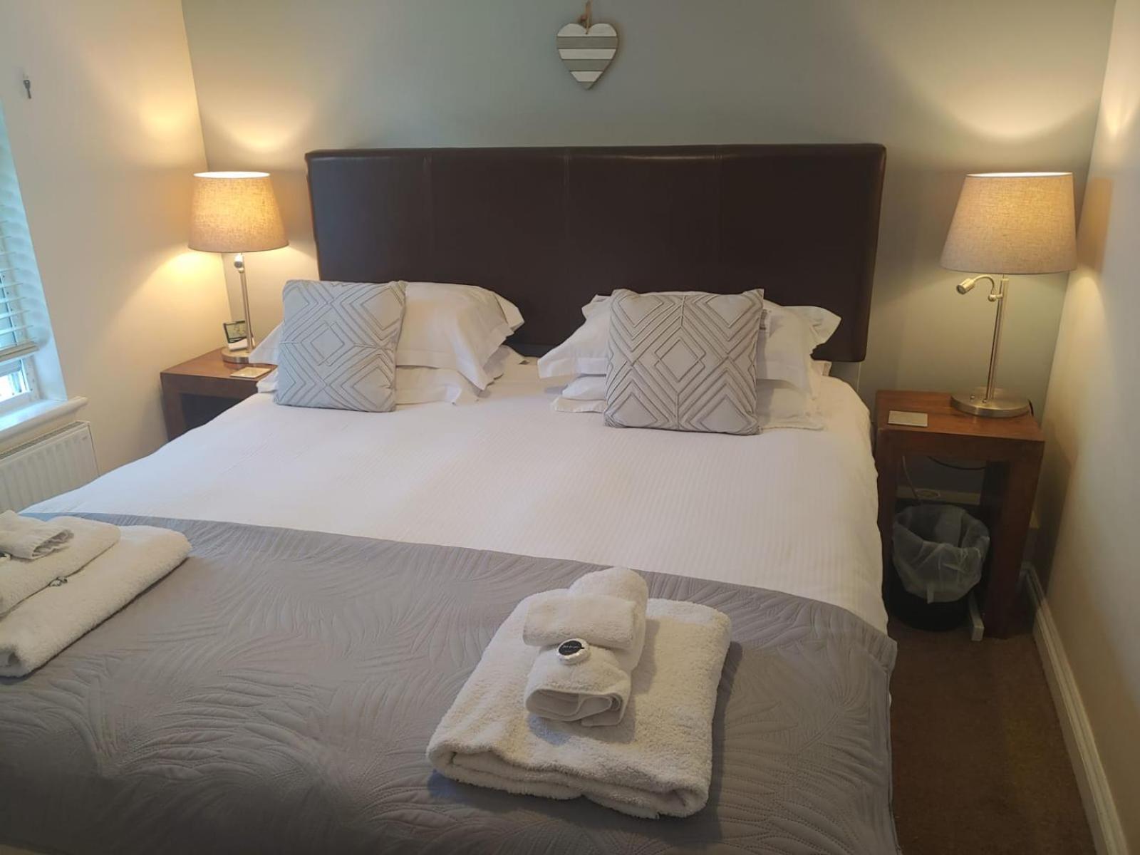 The Bath House Apartments - Free 1St Breakfast - Free Parking Camera foto
